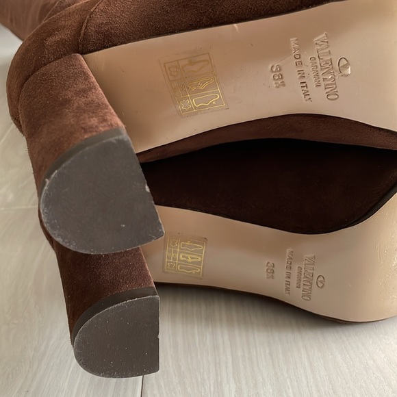 Valentino Brown Stretch Suede Knee Boot - Picture 11 of 12